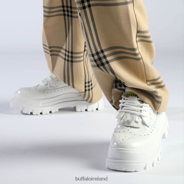 white_buffalo_aspha_brogue_loafers_vegan_loafers_f06zhh161.jpg White Buffalo Aspha Brogue Loafers vegan |Loafers F06ZHH161 - Image 1