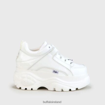 White Buffalo Classic Sneaker Low patent leather |Sneakers F06ZHH426